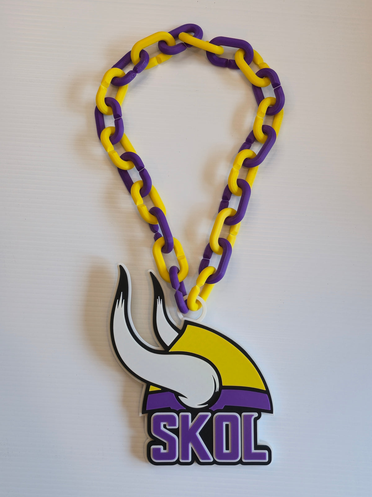 SKOL Helmet Hype Chain